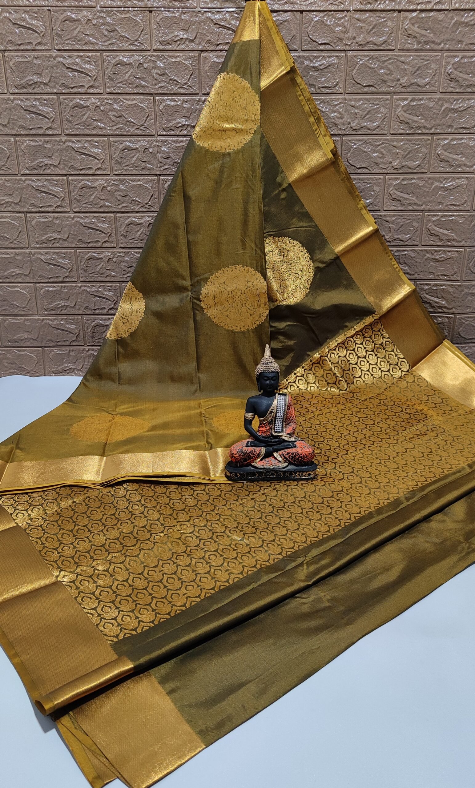 Vasthrakala Olive Royale – Gold Zari Silk Saree